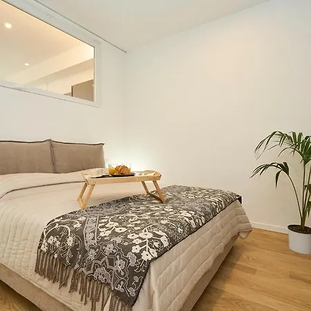 Luxury Design Loft - 20 Minutes From Duomo-navigli דירה מילאנו